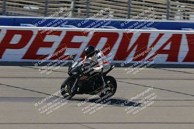 media/Aug-27-2022-Fastrack Riders (Sat) [[c588535105]]/Level 1/Session 1 Start Finish/